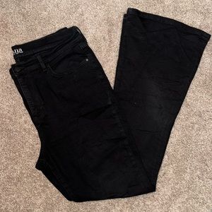 Women’s Flare Jeans